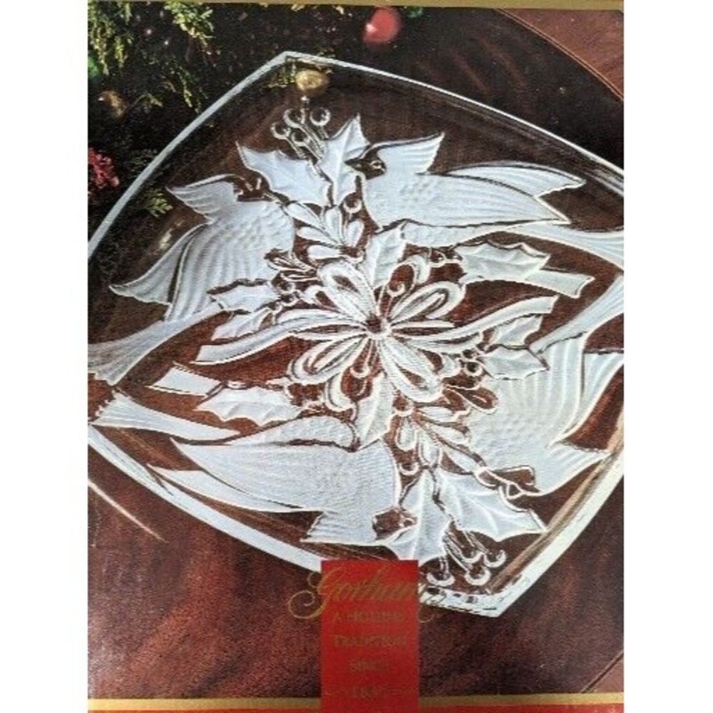 Crystal Gorham Holiday Traditions Cardinal Square Platter 13" New in box